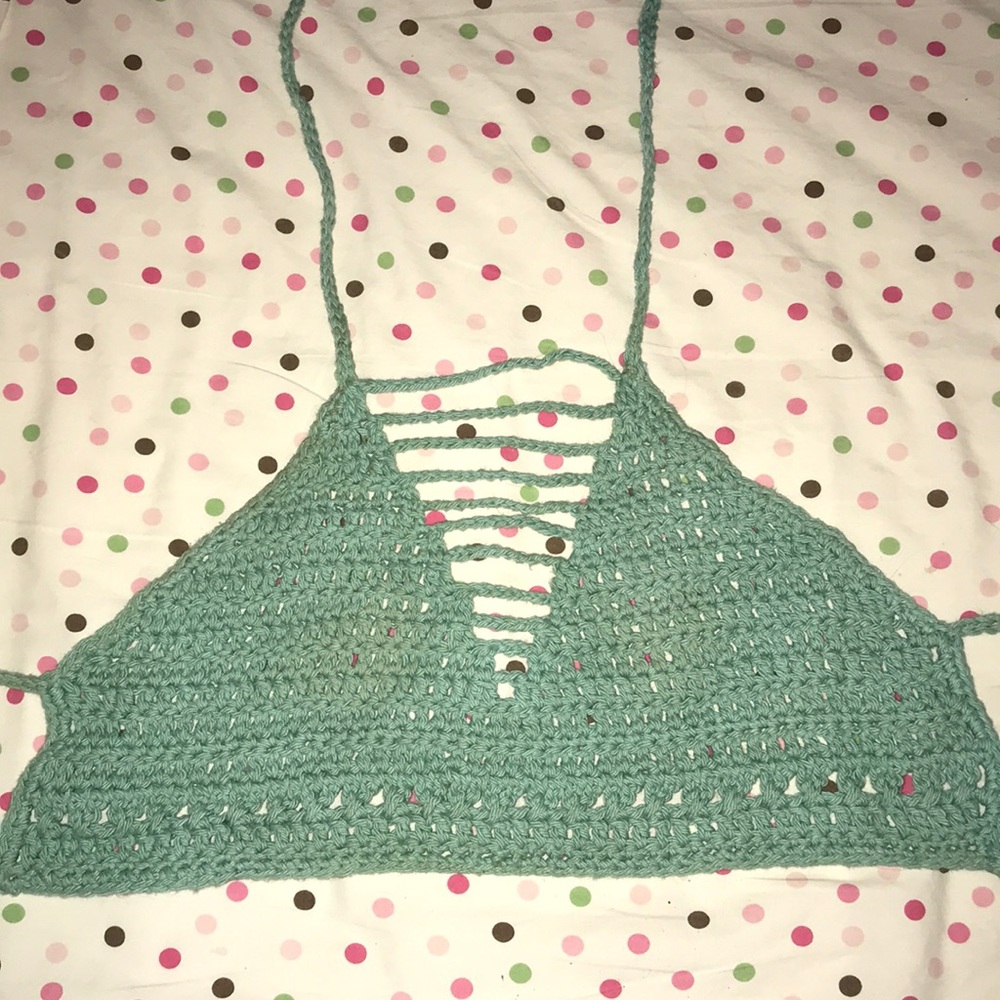Super cute crochet top